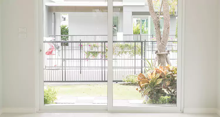 Balcony Screen Door Repair in Kendall West, FL