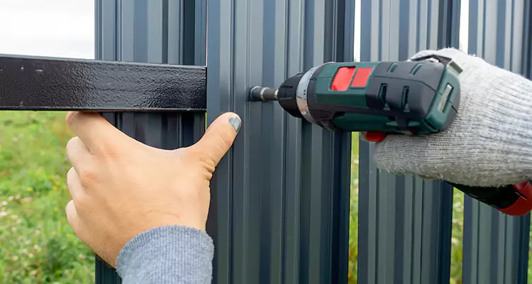 Metal Gate Repair in Kendall West, FL