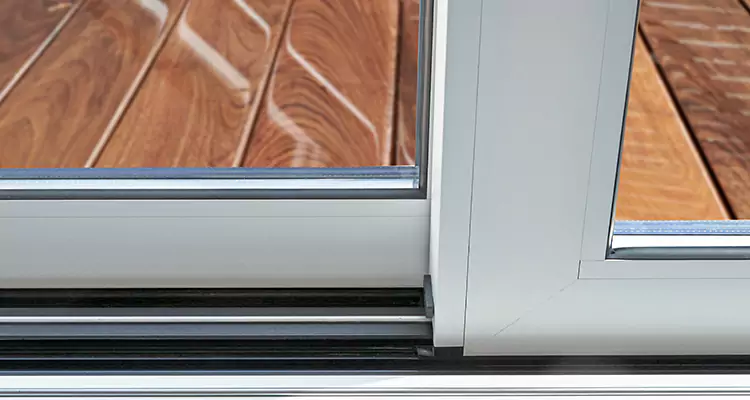 Patio Door Jammed Shut in Kendall West, FL