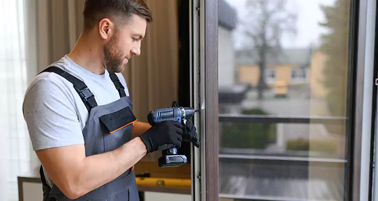 Sliding Screen Door Handle Repair in Kendall West, FL