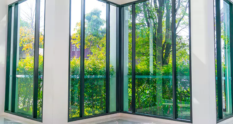 Emergency Balcony Door Glass Repair in Kendall West, FL