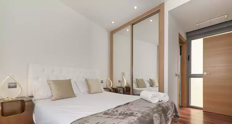 Sliding Wardrobe Door Mirror Replacement in Kendall West, FL